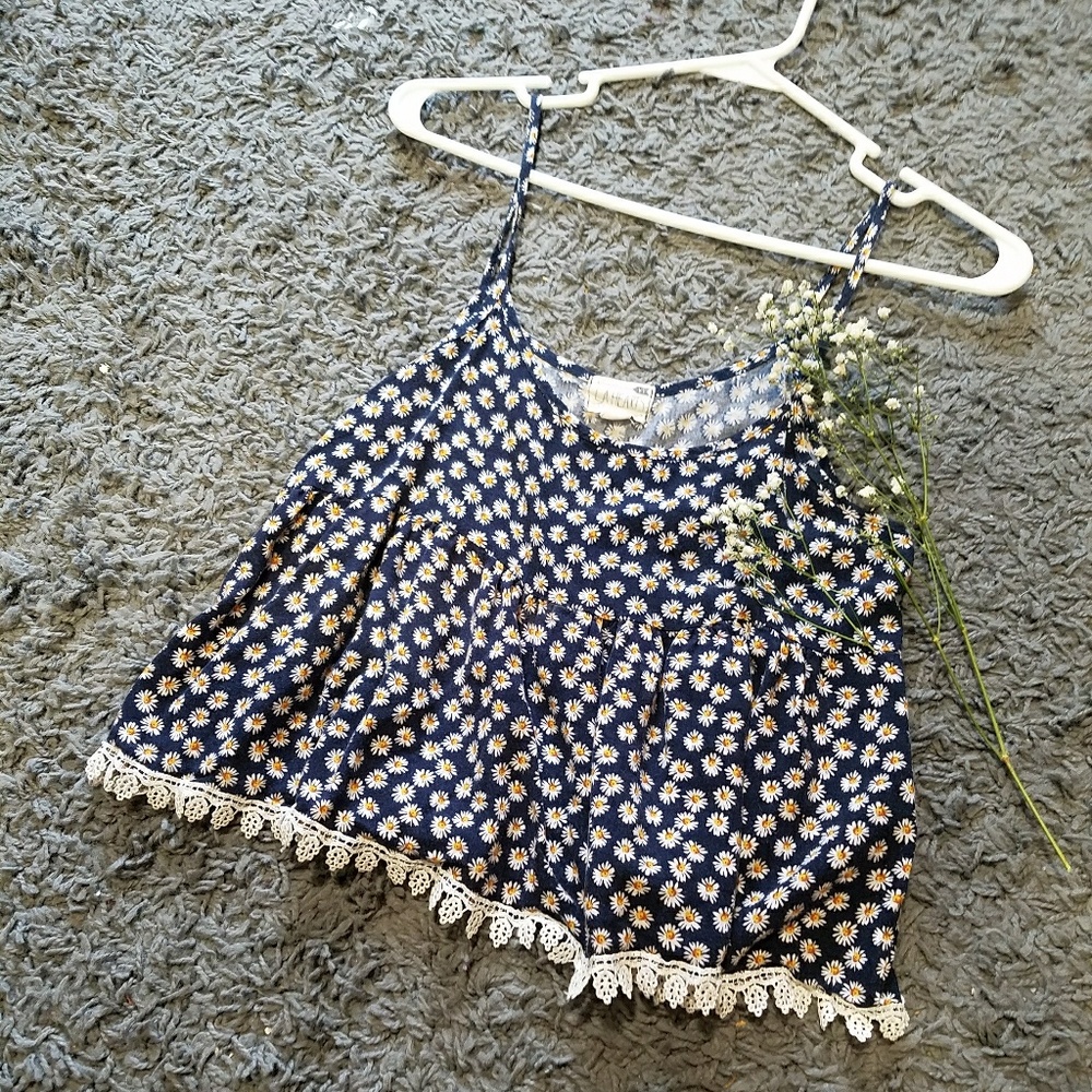 Daisy shirt